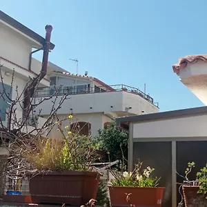 Casa vacanze Mansarda Con Terrazzo Vista Mare, Oliveri